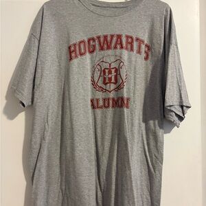 Gray Hogwarts Alumni T-Shirt